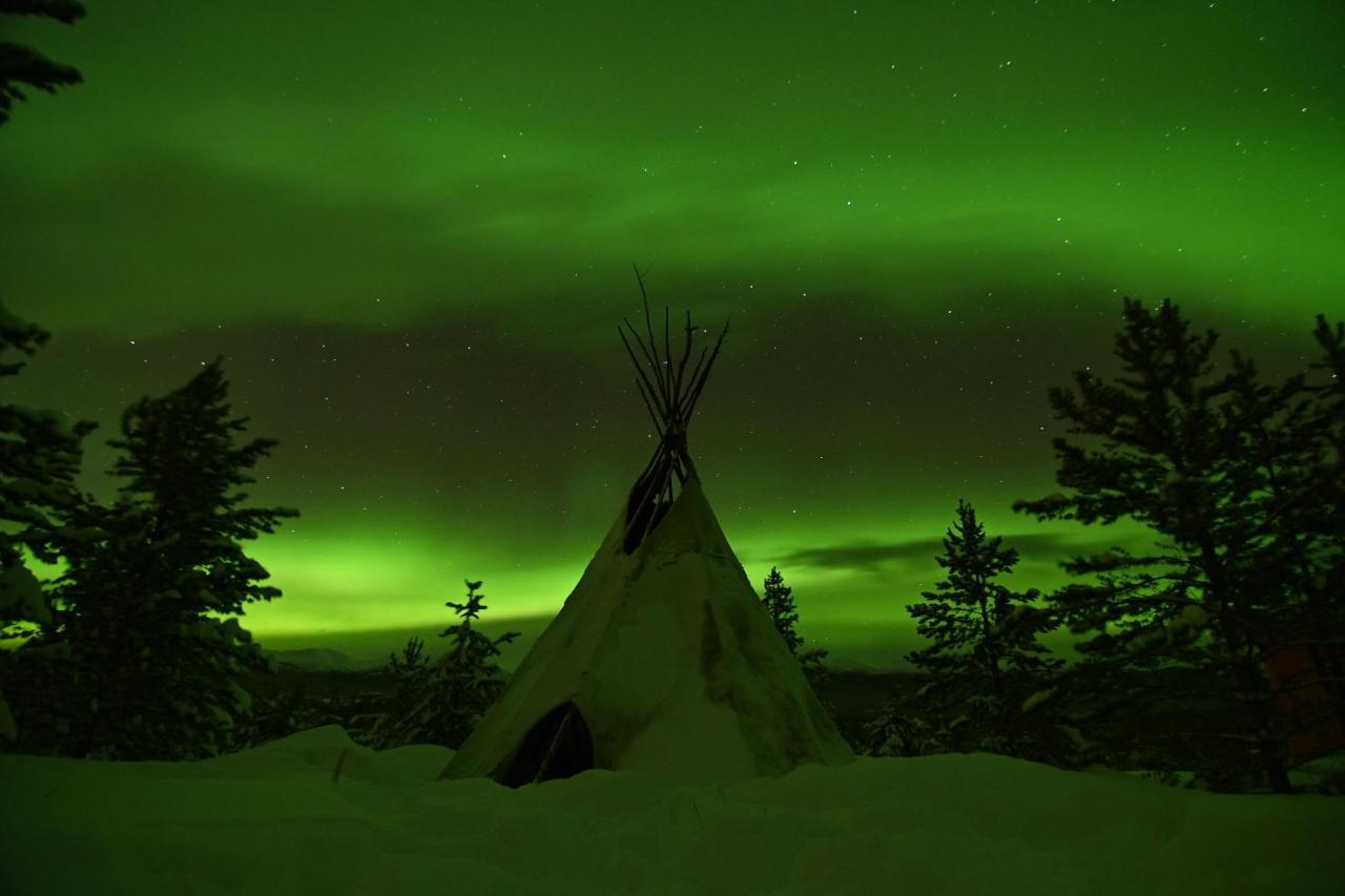 Kaleido Lodge Yukon Whitehorse Buitenkant foto